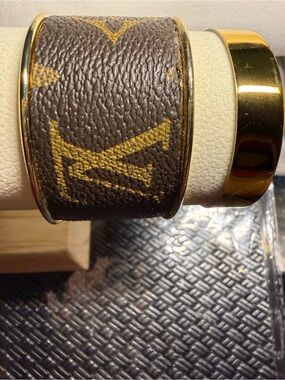 New Designer-Inspired Brown and Gold Men & women Leather Cuff Bracelet